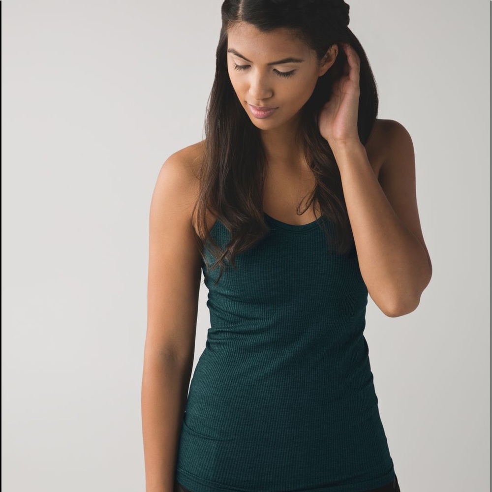 Lululemon Ebb to Street Tank
